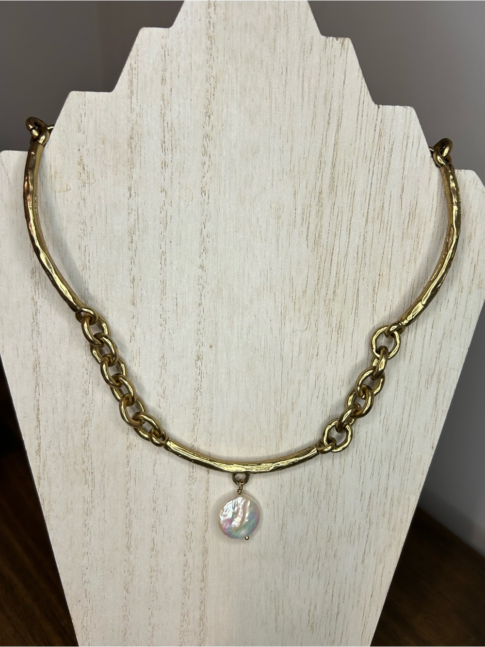 White House Black Market Convertible 3-in-1 Gold-tone Layered Pearl Necklace - Picture 6 of 9